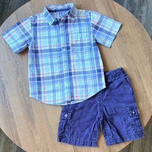 🐻 2/$25 • Cute Outfit • Plaid Short-Sleeve Button-Up Shirt & Navy Cargo Shorts